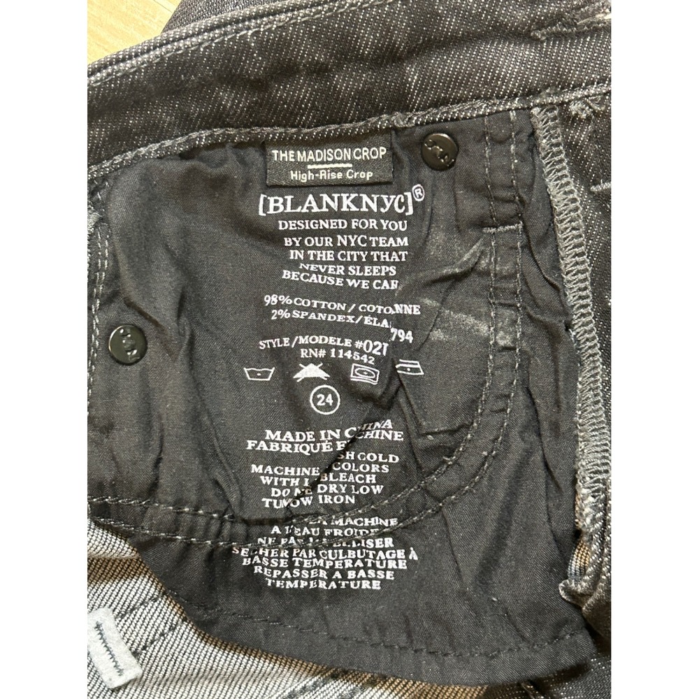 BLANKNYC The Madison Crop Distressed Blue Wash High‎ Rise Jeans - Size 24 - Picture 2 of 10